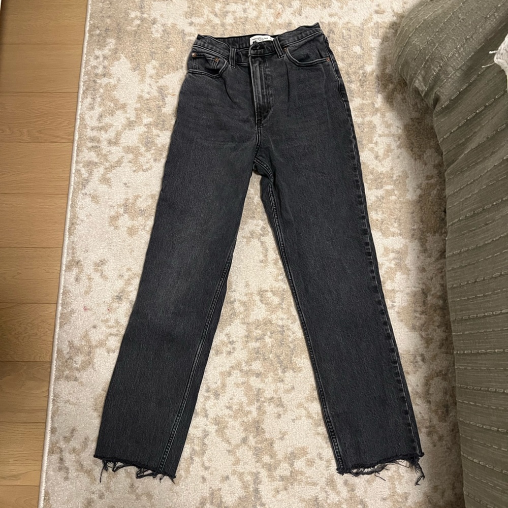 ABERCROMBIE & FITCH CURVE LOVE 90s STRAIGHT ULTRA HIGH JEAN